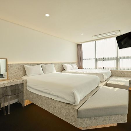 Uh Suite The Haeundae 釜山広域市 エクステリア 写真