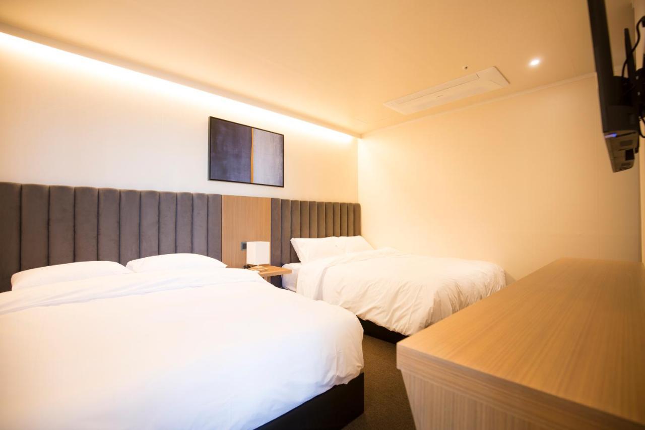 Uh Suite The Haeundae 釜山広域市 エクステリア 写真