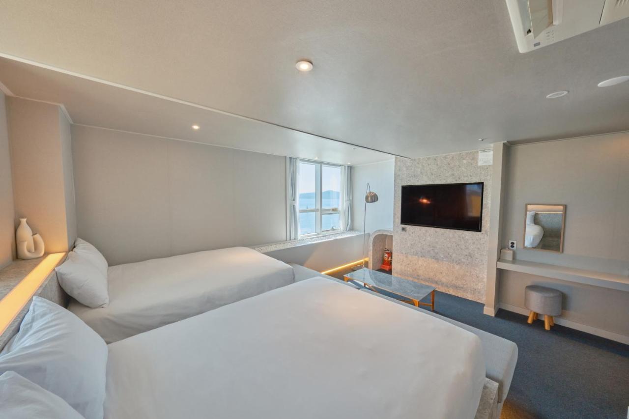 Uh Suite The Haeundae 釜山広域市 エクステリア 写真