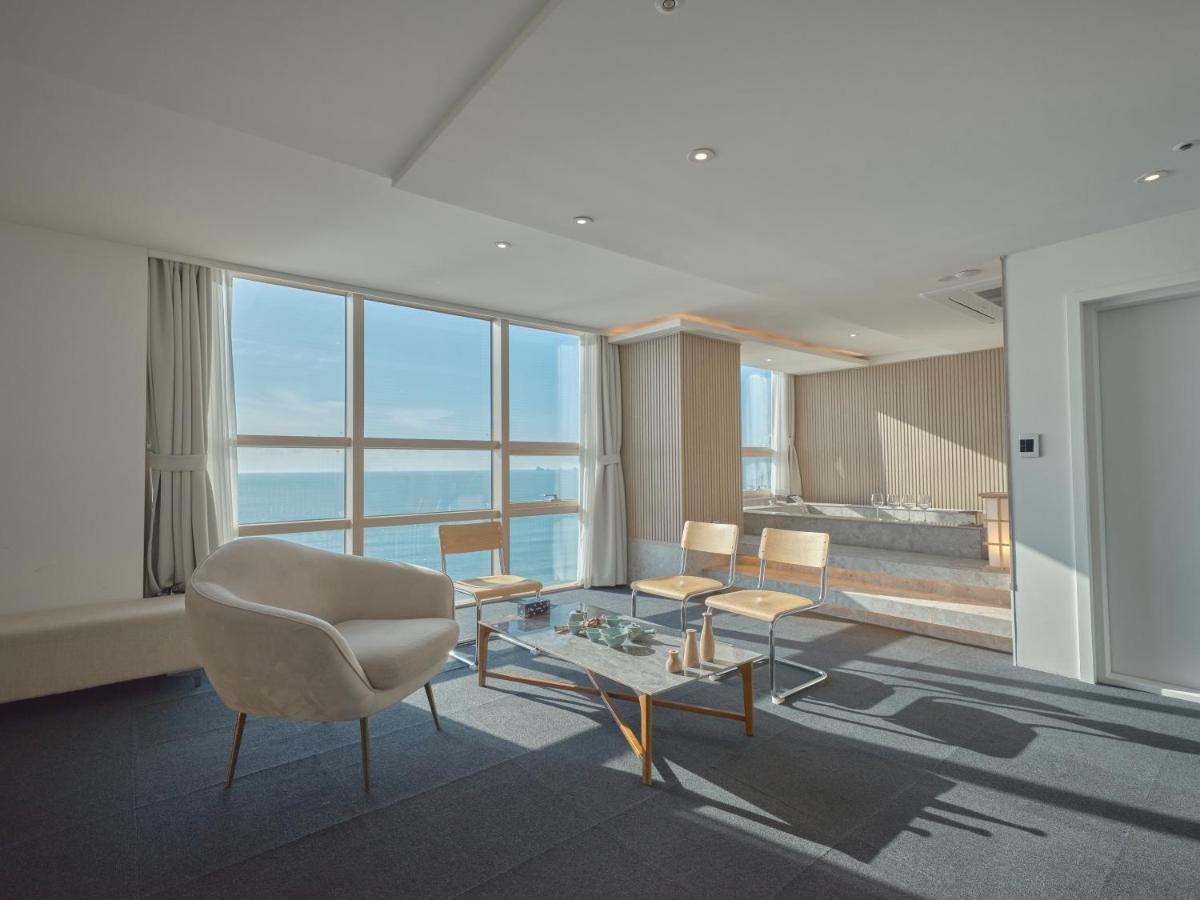 Uh Suite The Haeundae 釜山広域市 エクステリア 写真