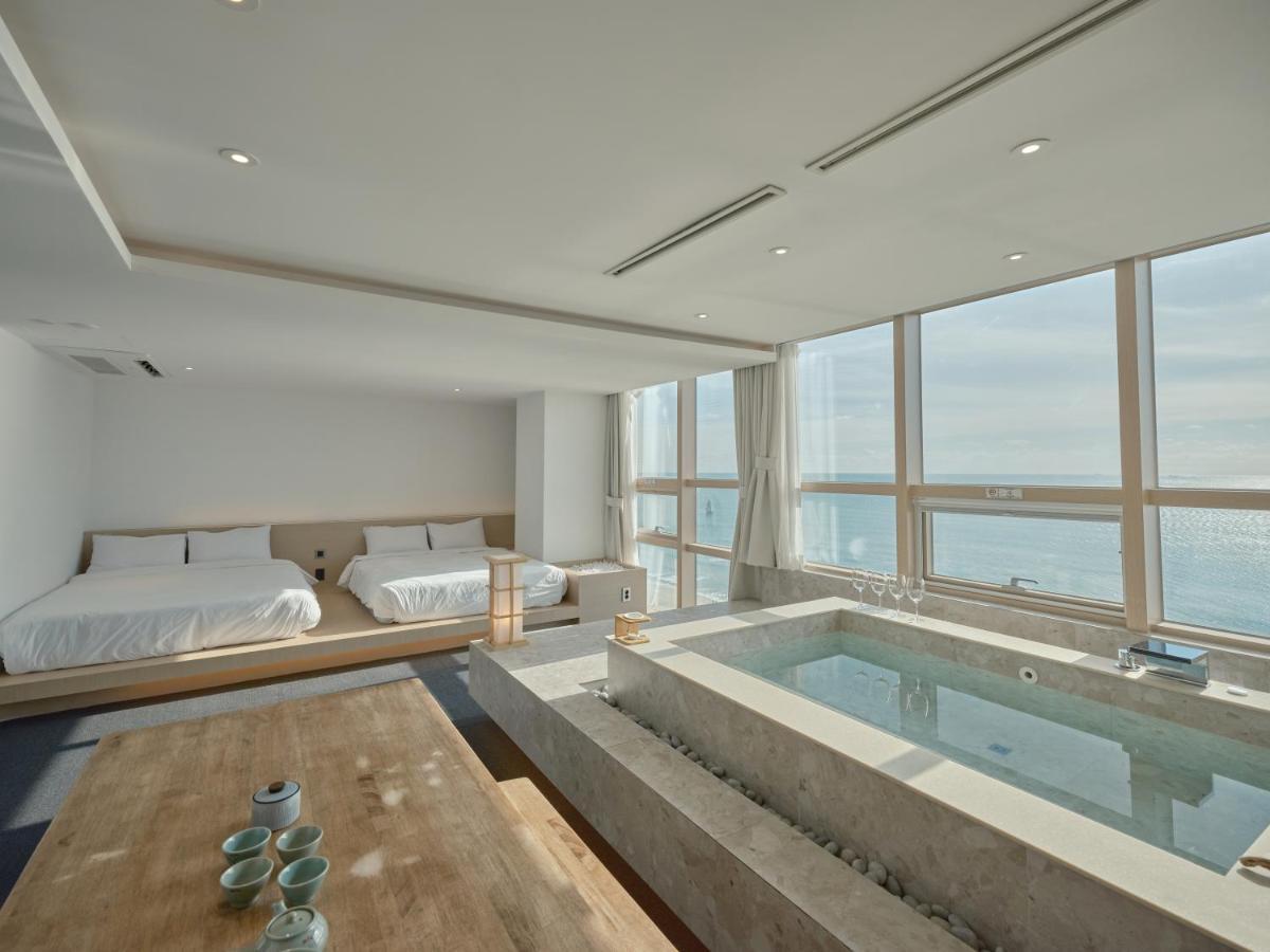 Uh Suite The Haeundae 釜山広域市 エクステリア 写真