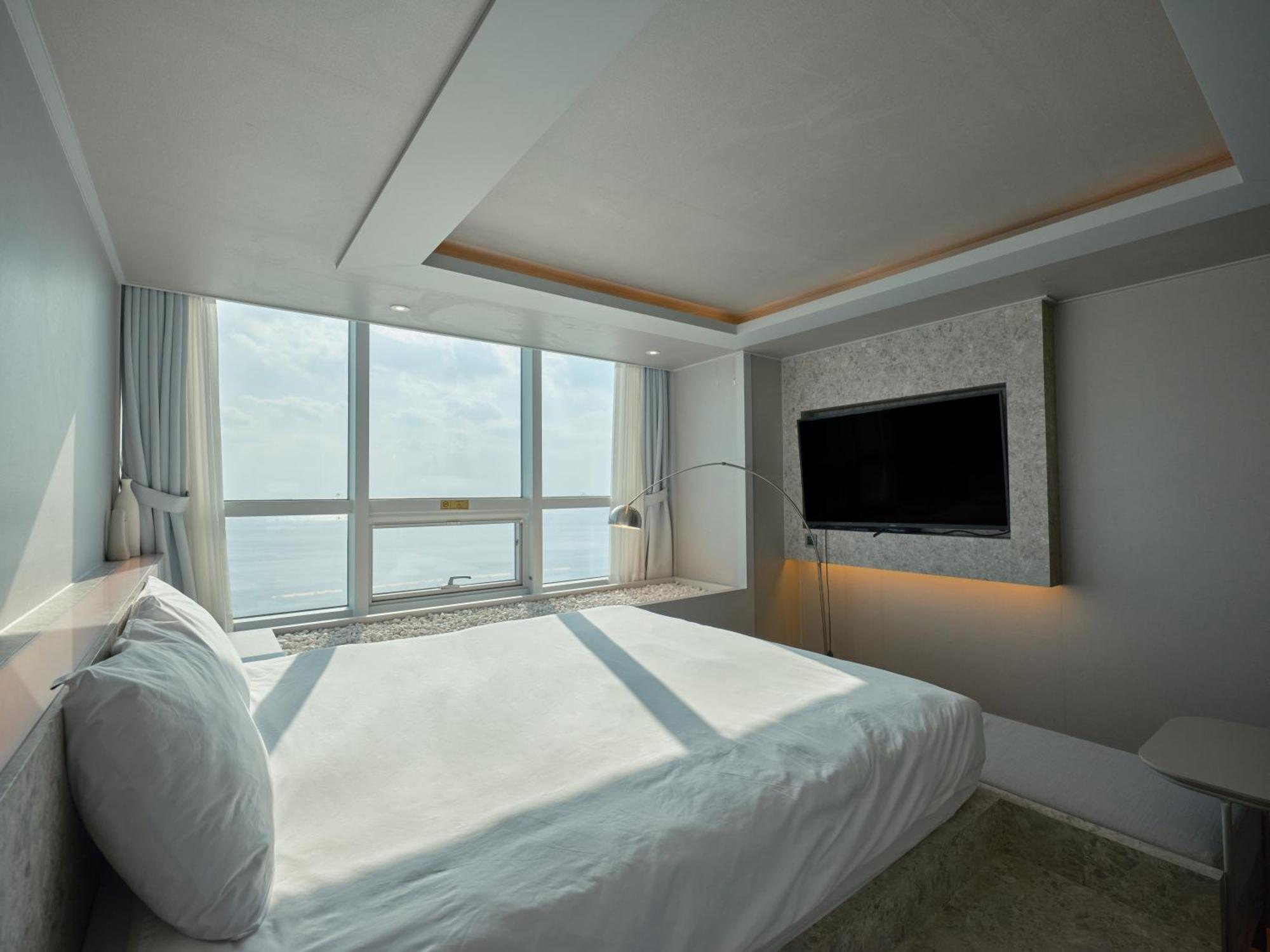 Uh Suite The Haeundae 釜山広域市 エクステリア 写真